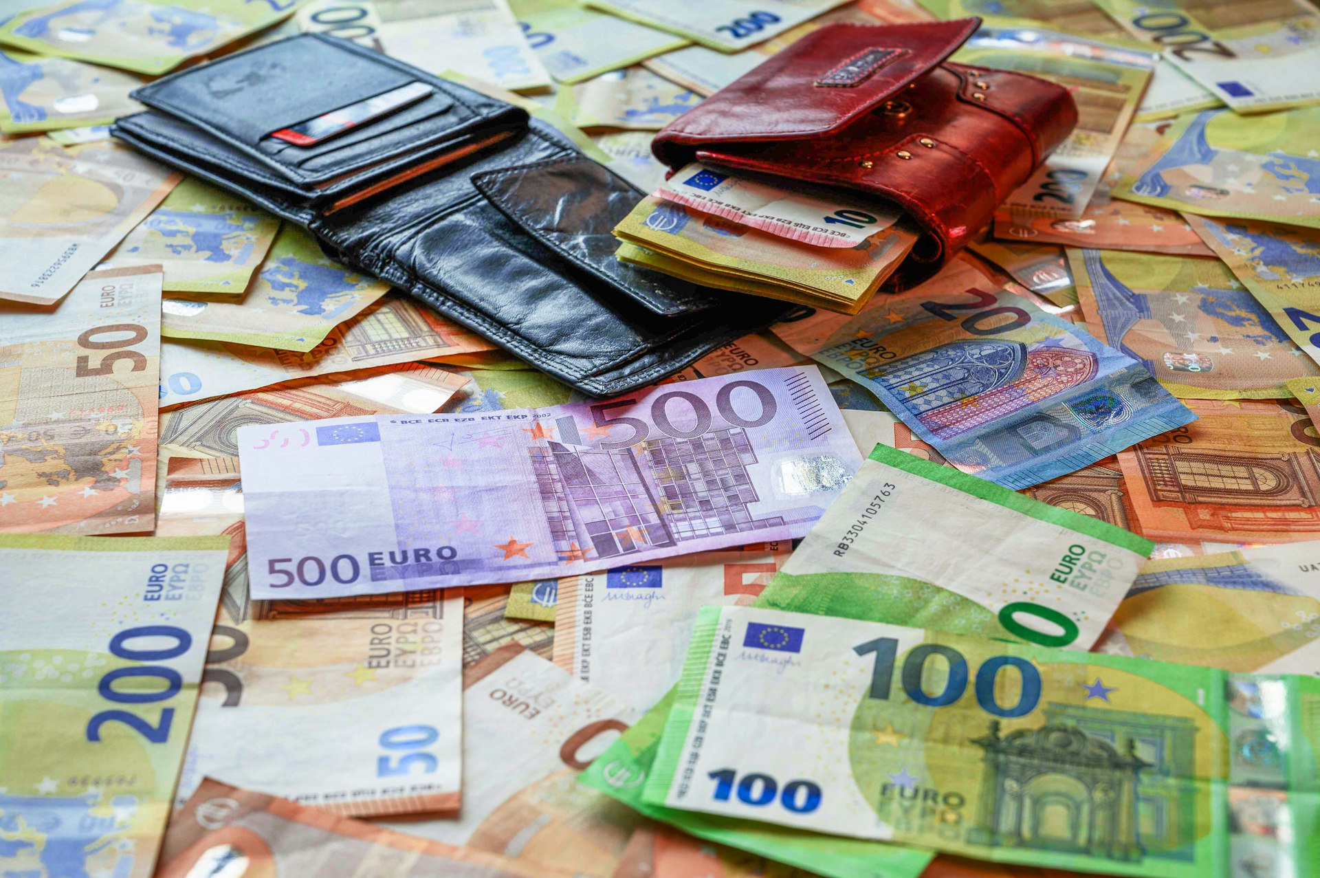 Building Financial Resilience: Strategic Planning for Economic Uncertainty