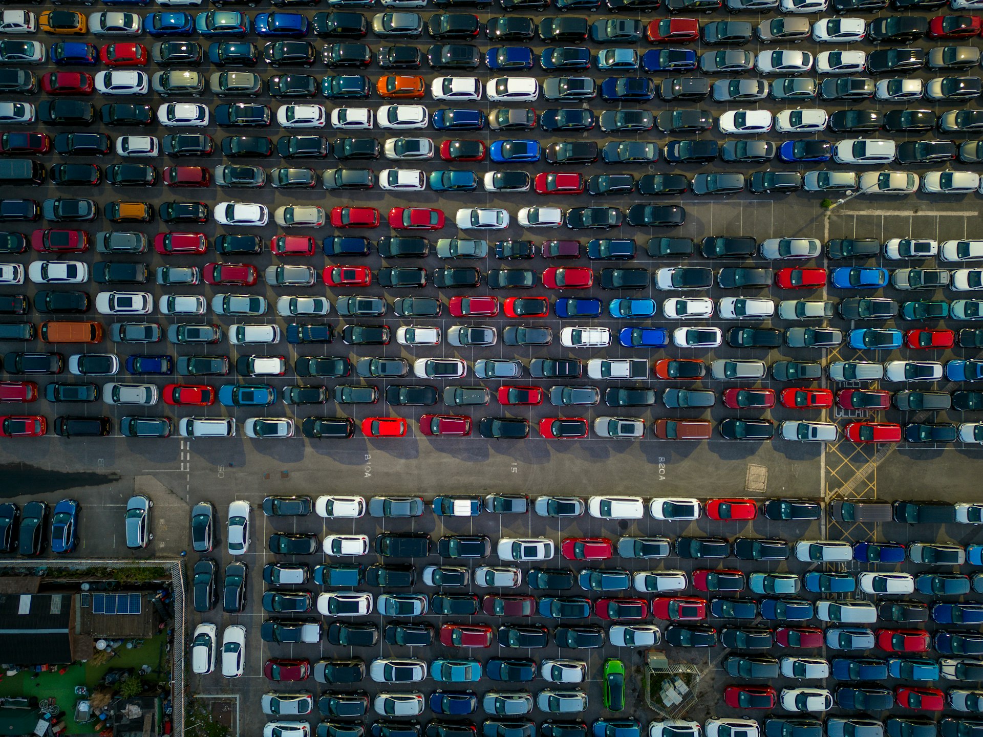 How Geopolitical Tensions Are Reshaping Automotive Supply Chains: Challenges and Solutions for 2025