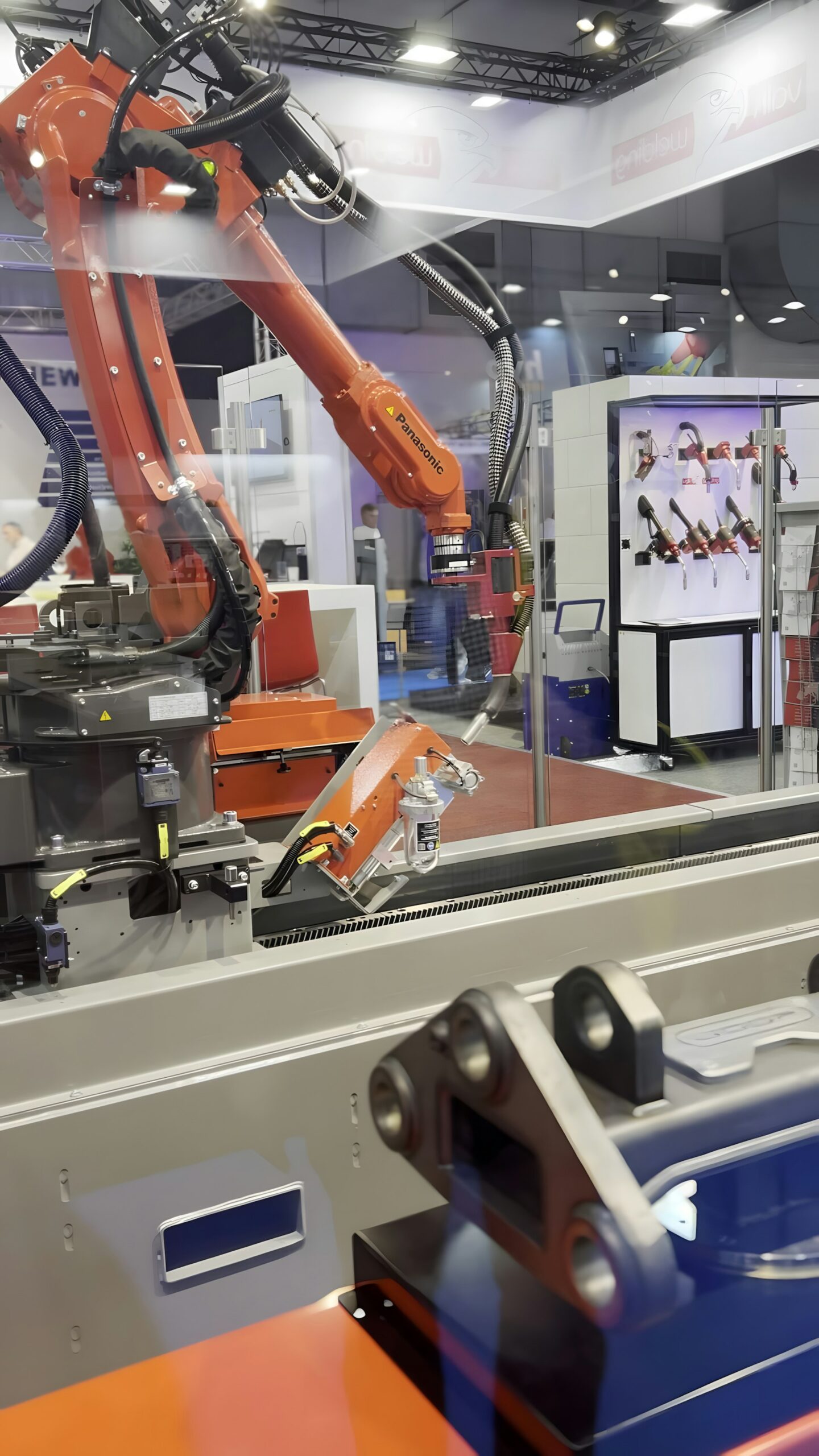 Transforming Automotive Production: The Expanding Role of Robotics in Assembly Lines