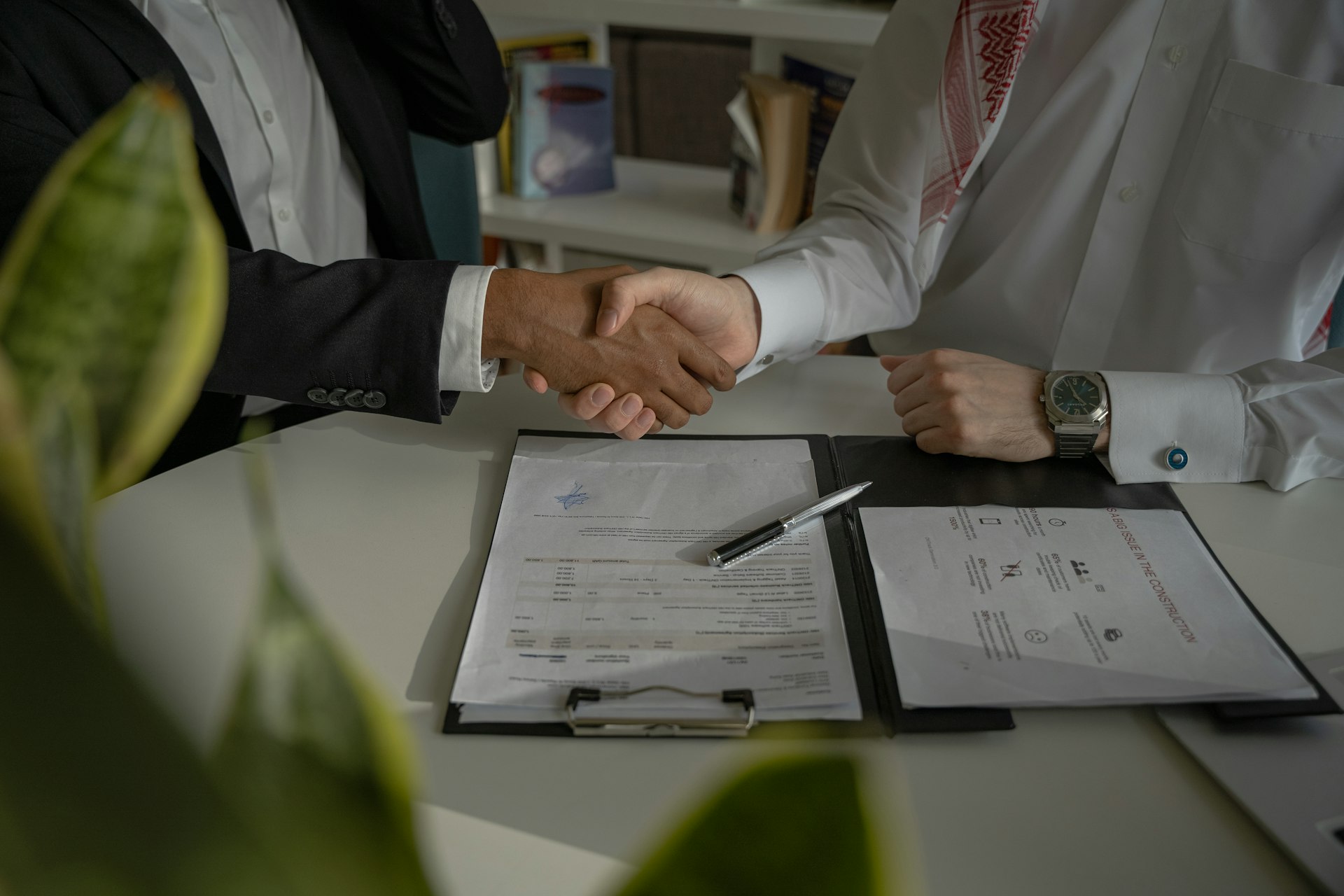 How Smart Contracts Will Transform Financial Services in 2025 and Beyond